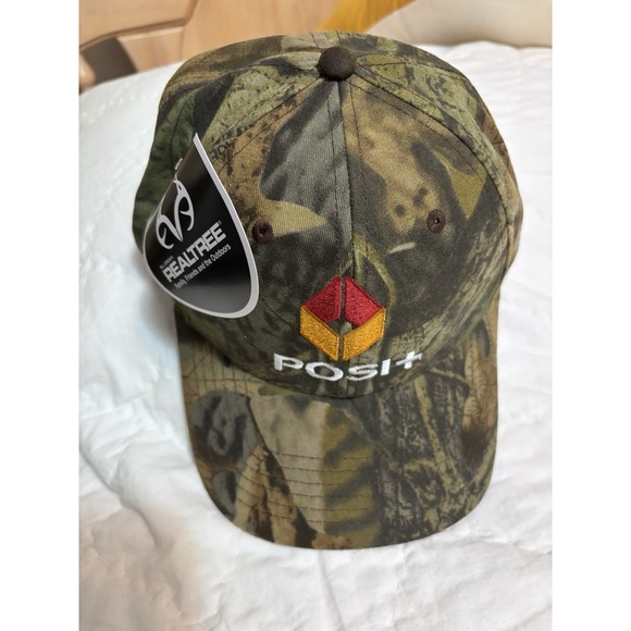 Realtree Other - New Realtree Embroidered Camouflage Men Adjustable Hat Hunting Outdoors Cap Camo